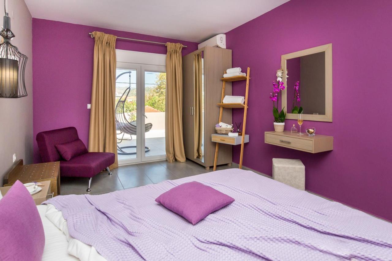 Iria'S Luxury Apartments 리메나리아 외부 사진