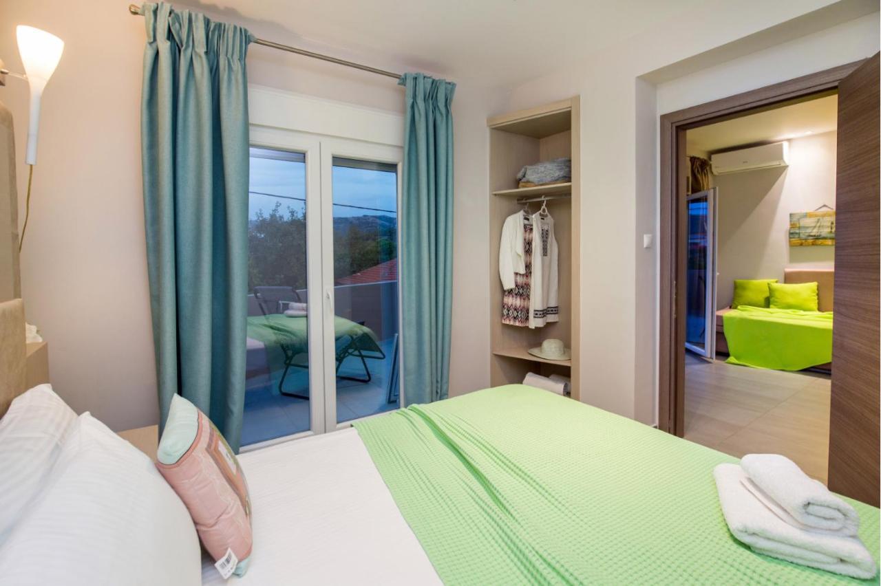 Iria'S Luxury Apartments 리메나리아 외부 사진